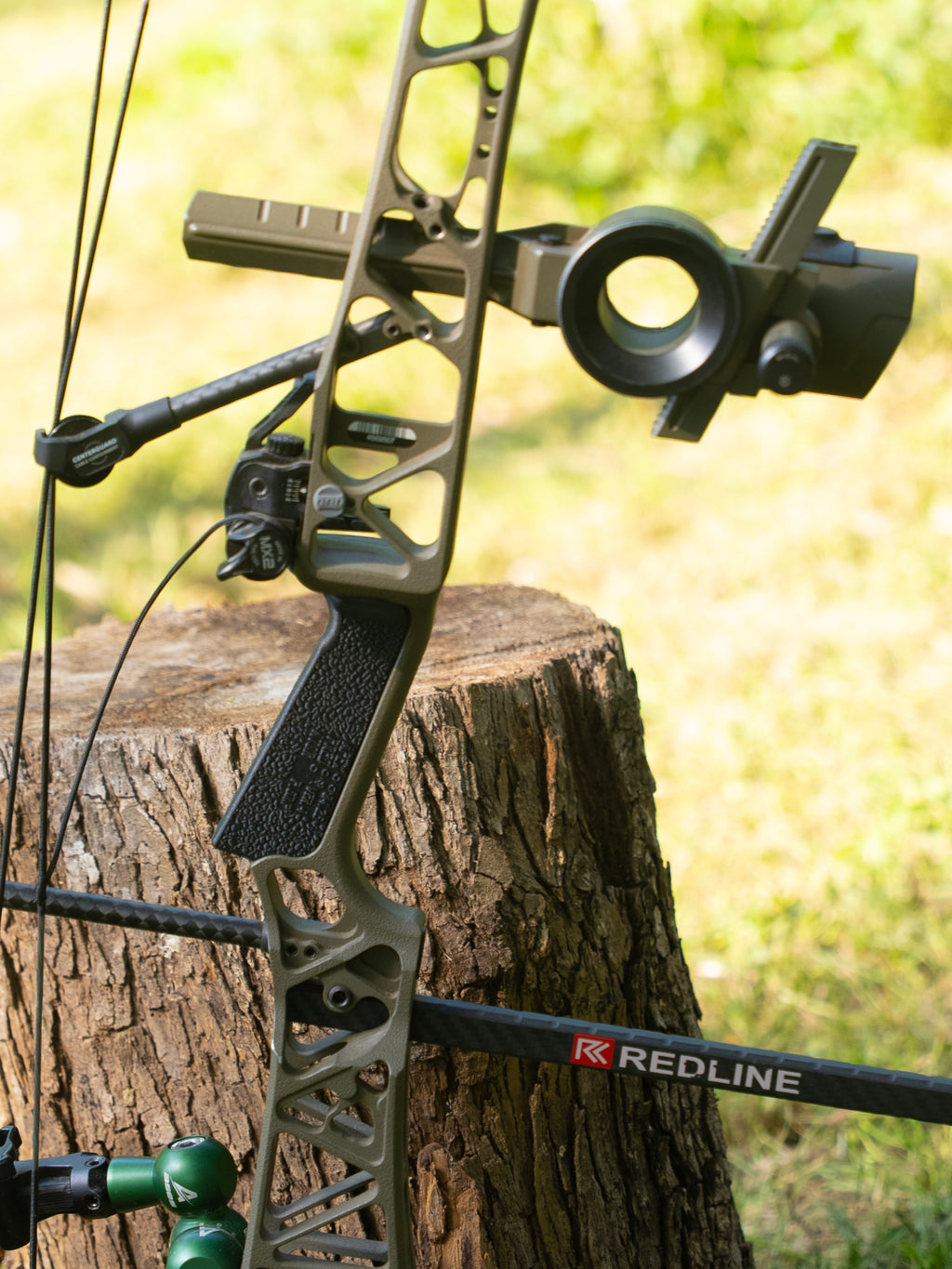 VOID (T.K.) Mathews Bow Grip (ESSENTIAL)